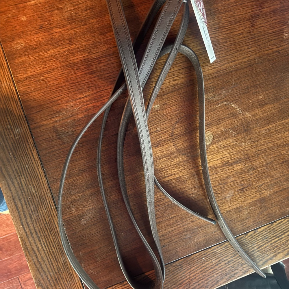 NWT Horze stirrup leathers